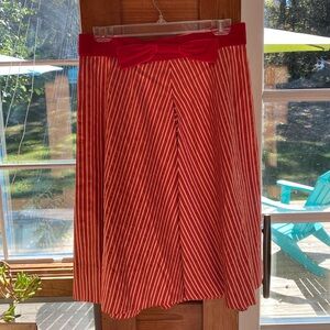 NWT Marc Jacobs silk and velvet skirt. Size 6